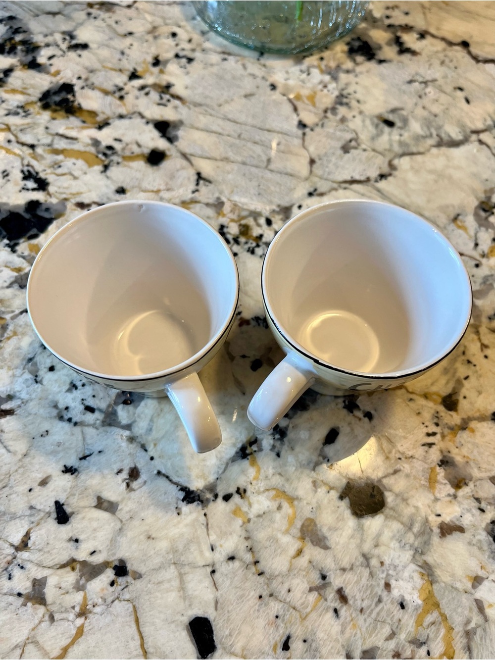 2 Cabaret Montmartre Coffee or Tea Cups Toulouse Lautrec French Artist - Picture 4 of 8